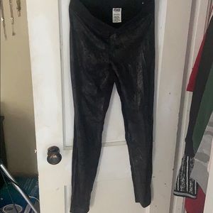 textured, leather leggings